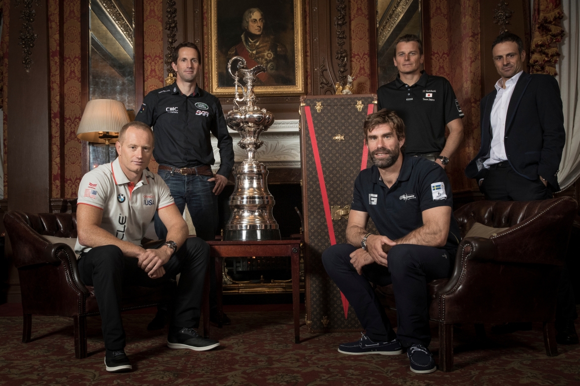 The Americas Cup 2017 - 2021 framework agreement press conference. Sir Ben Ainslie skipper of LandRover BAR, Franck Cammas skipper of Groupama Team France, Dean Barker skipper of SoftBank Team Japan, Iain Percy skipper of Artemis Racing and Jimmy Spithill skipper of Oracle Team USA. Shown here with the Americas Cup in London prior to the framework announcement.
Photo by Lloyd Images/ACEA